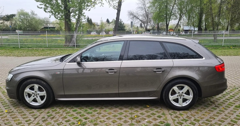 Audi A4 cena 47900 przebieg: 212300, rok produkcji 2014 z Lublin małe 742